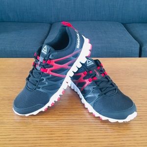 Reebok Real Flex Men’s Shoes Size 8.5